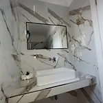Erandi 3*